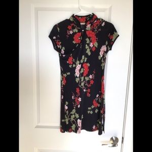 SOLD!! F21 Chinese floral dress